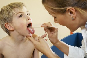 Як лікувати ангіну у дітей?