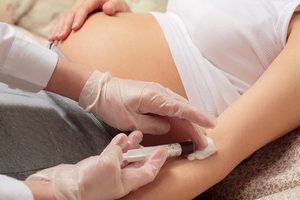 Який аналіз крові визначає вагітність?